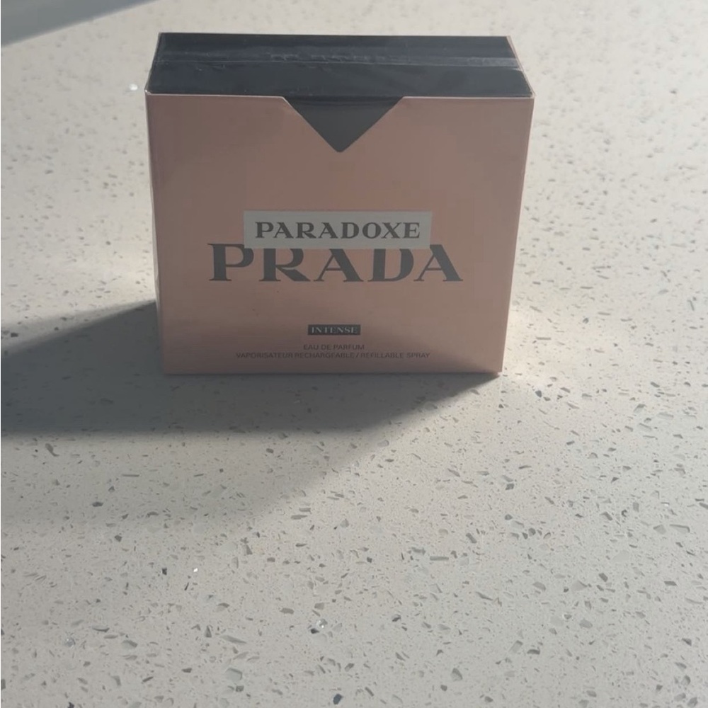 Prada Paradoxe Intense